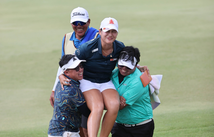 Singson triumphs in sudden death vs Bisera, clinches first pro crown Singson triumphs in sudden death vs Bisera, clinches first pro crown